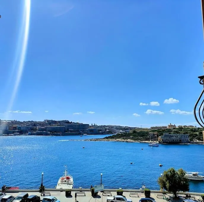 Apartment Prime Located Home By *The Sea* Sliema